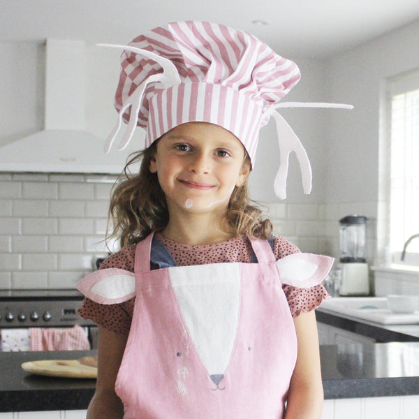 Personalised Pink Deer Child Apron & Hat Set (4878716764240)
